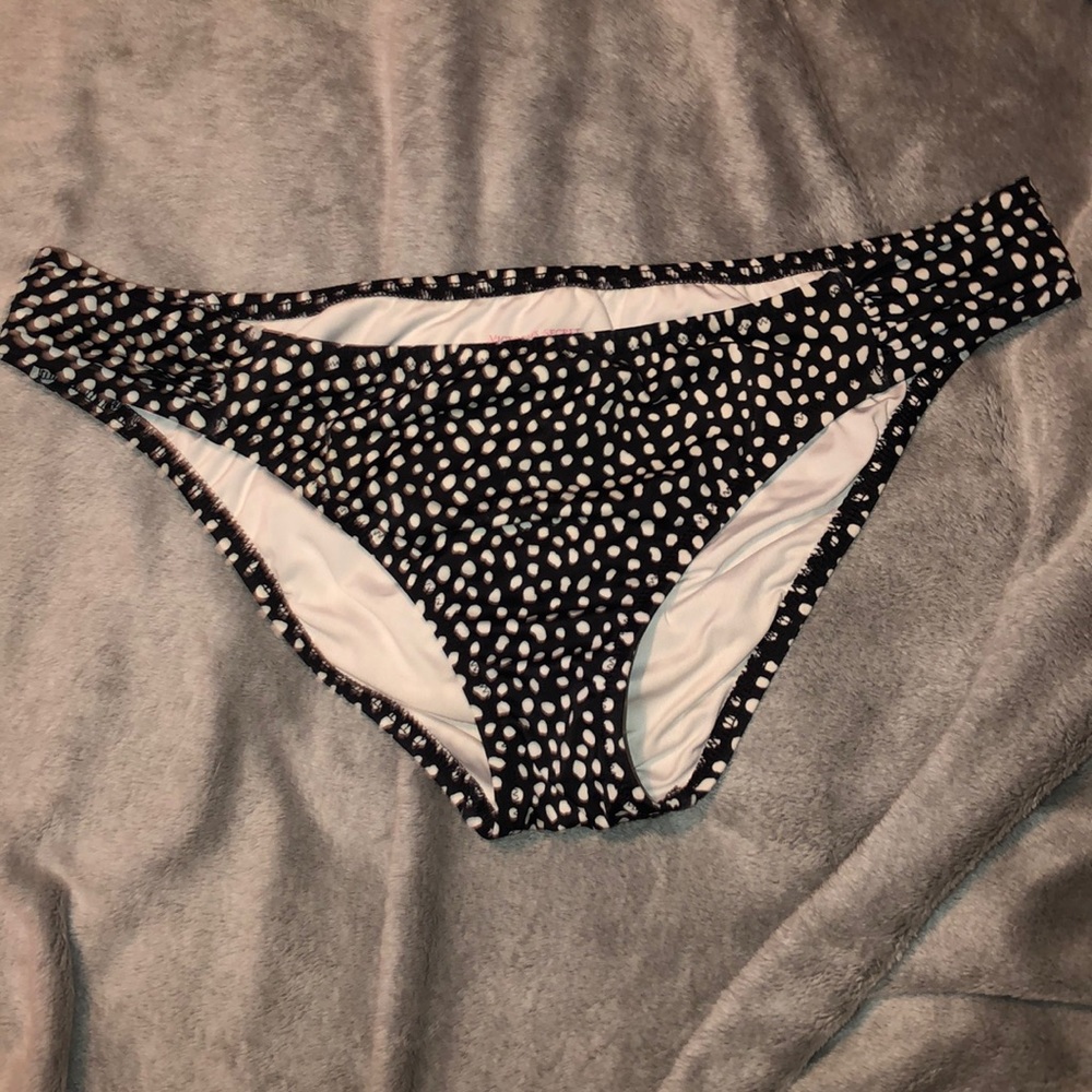 black and white dotted bottoms